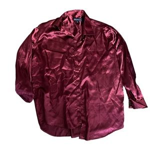 Men’s silky dress shirt